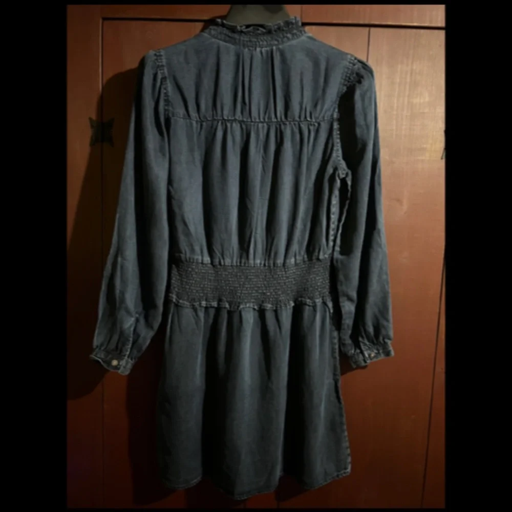NWOT Rails Shawna Smocked Chambray Dark Vintage Wash Denim Mini Dress Size S